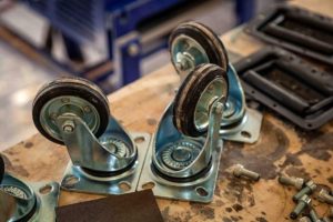 Pros and Cons of 4 Inch Caster Wheels-min